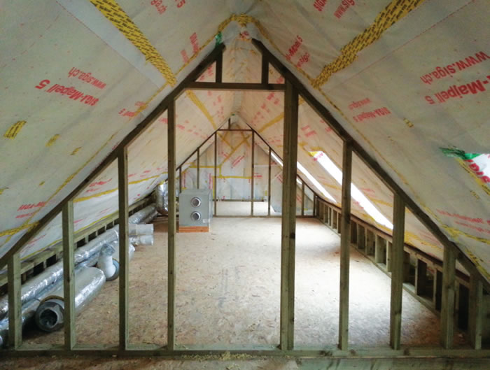 Low-energy features of the build include Siga Majpell membrane for airtightness in the roof