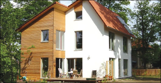 A Ralf Lenk designed passive house in Hohen Neudorf, near Berlin