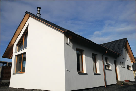 The Malahide house is a mixture of timber frame and timber dovetail construction and was completed within just two months of the start date