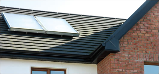 Each house at Oak Hill boasts 4.68m2 of Wikora-manufactured Absol flat plate solar panels, supplied by Heat Merchants