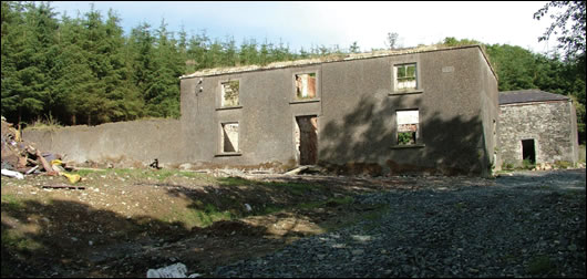 the 19th century ruin which architect Frank Cooney chose to transform into a m