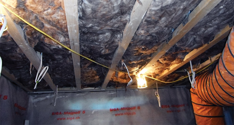 The roof was insulated with Knauf Earthwool mineral wool insulation