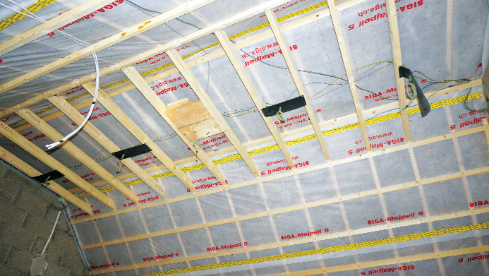 Siga Majpell vapour control membrane protects the building against excessive moisture penetration