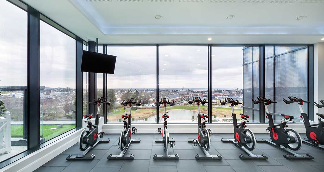 The sky gym in the Leona building.