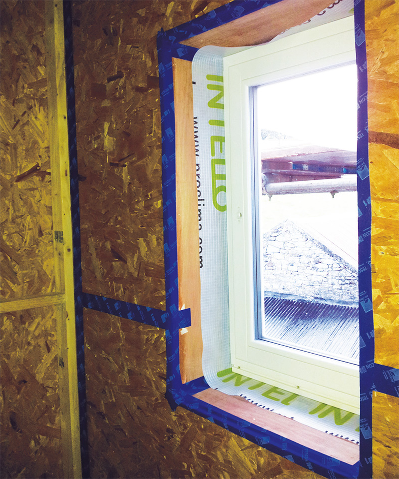 Smartply OSB lines the internal face of the timber frame, with the joints sealed with Tescon airtightness tape