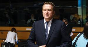 Housing minister calls for faster retrofit to shield homes from energy shocks